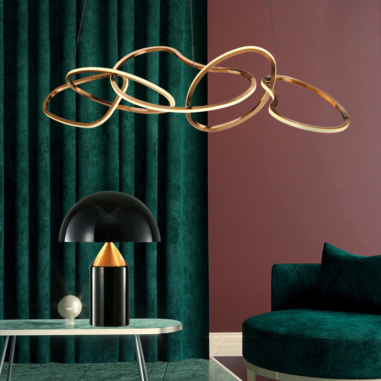Linear Shape Metal Chandelier Light Modern Multi Lights Chandelier Light Fixture in Gold