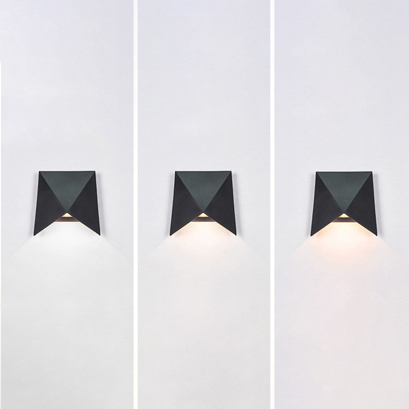 Geometric Shape Wall Lamp Modern Style Acrylic 1 Light Sconce in White / Black
