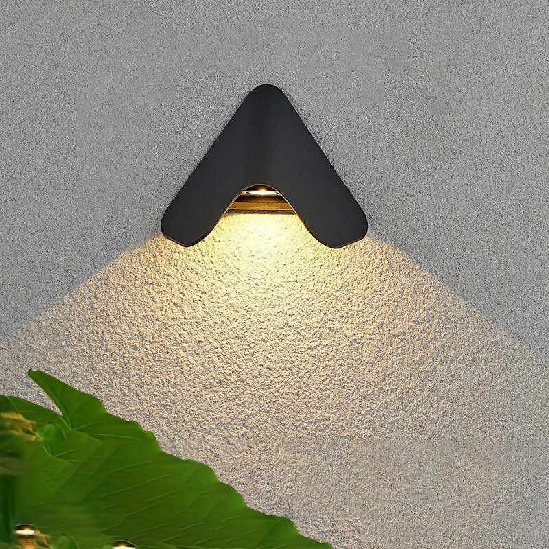 Modern Style Triangle Shape Wall Sconce Metal 1 Light Sconces for Outdoor