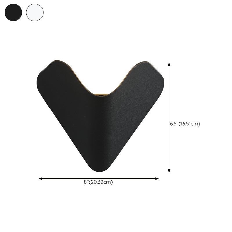Modern Style Triangle Shape Wall Sconce Metal 1 Light Sconces for Outdoor