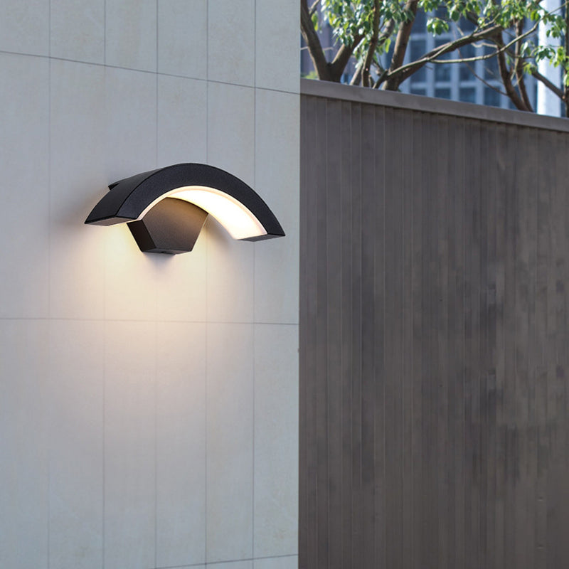Modern Style Wall Sconce Metal 1 Light Sconces in Black for Outdoor