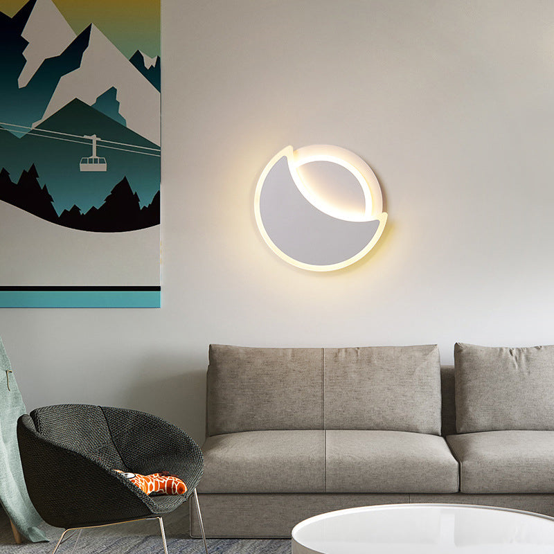Disk Shape Wall Lamp Modern Style Acrylic 2 Lights Sconce in White / Black