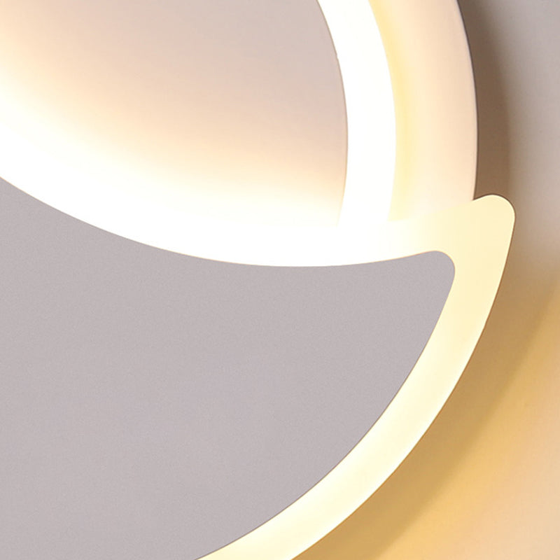 Disk Shape Wall Lamp Modern Style Acrylic 2 Lights Sconce in White / Black