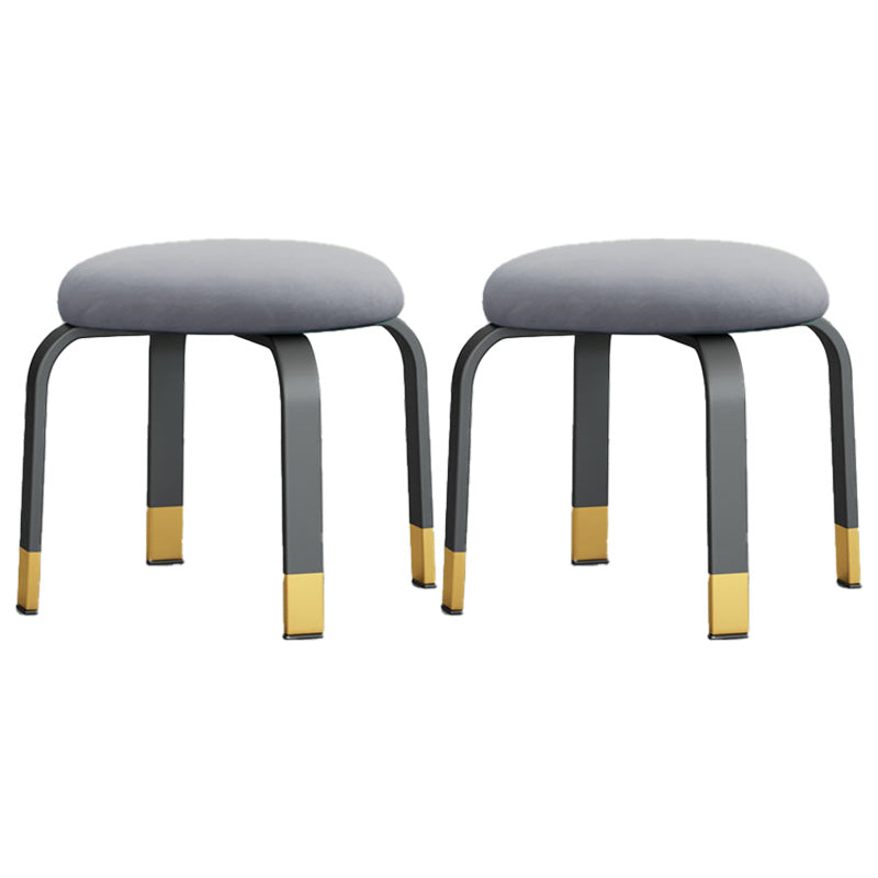 Black Modern Standard Pure Color Water Resistant Round Indoor Standard