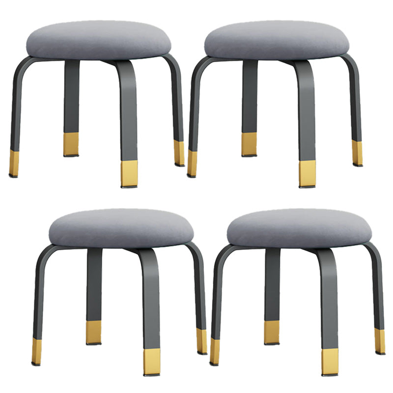 Black Modern Standard Pure Color Water Resistant Round Indoor Standard