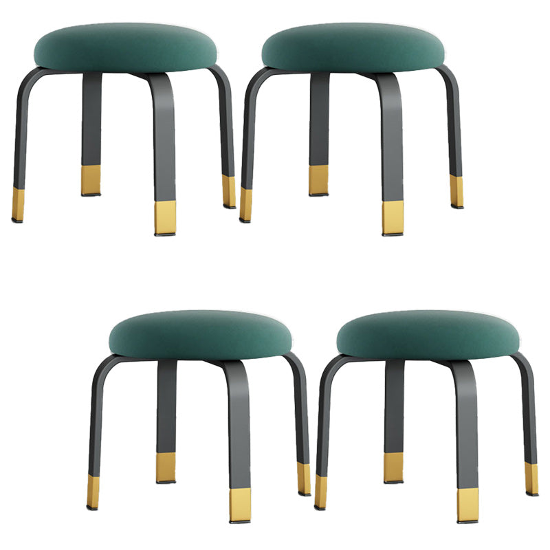 Black Modern Standard Pure Color Water Resistant Round Indoor Standard