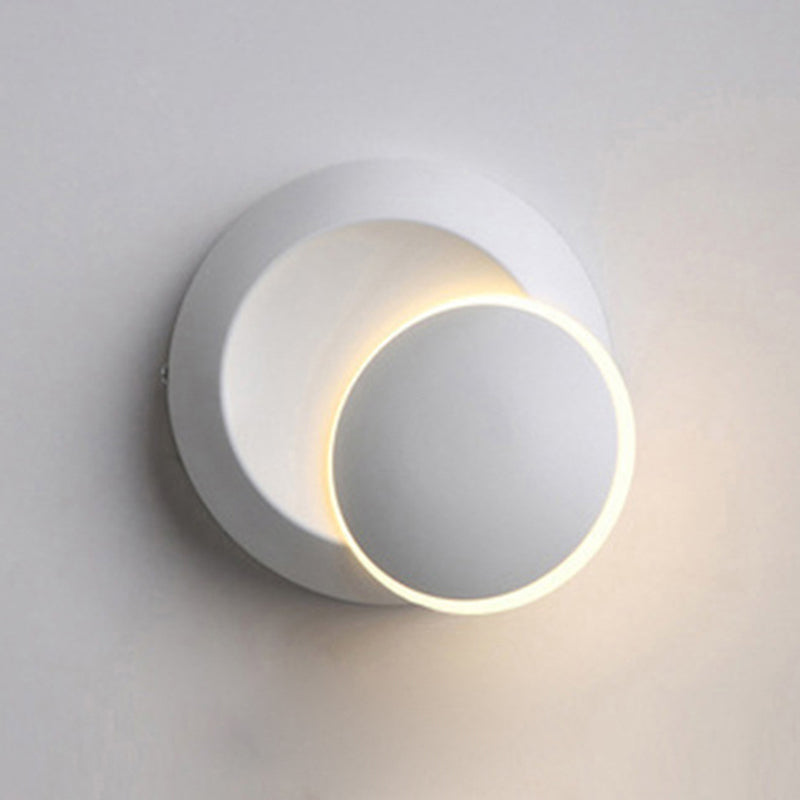 Round Disc Shape Wall Lamp Modern Style Acrylic 1 Light Sconce in White