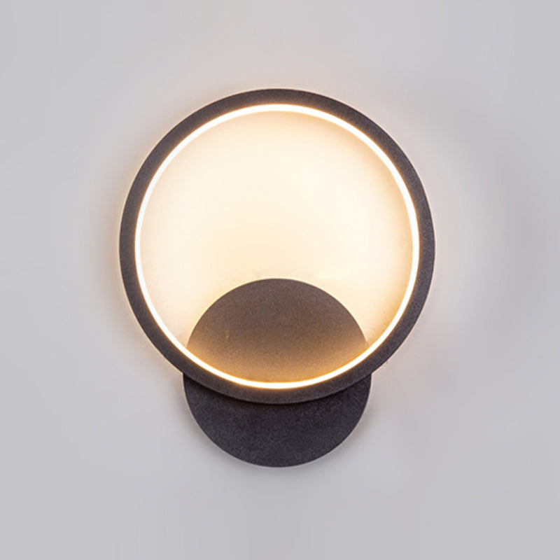 Metal Modern Wall Sconce Geometric Shape Wall Light with Silicone Shade for Bedroom