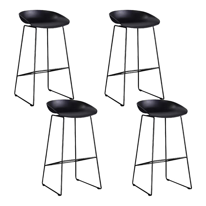 Industrial Bar Stool with Bucket Plastic Stool for Restaurant