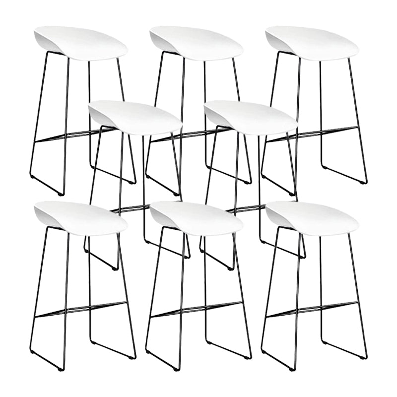 Industrial Bar Stool with Bucket Plastic Stool for Restaurant