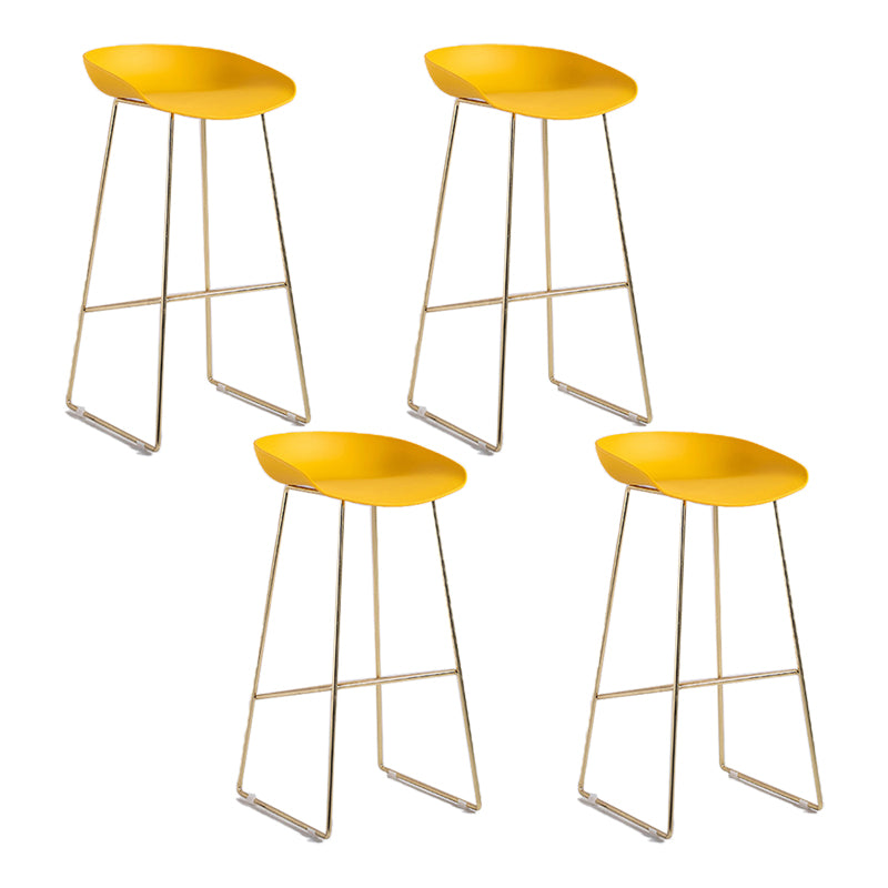 Industrial Bar Stool with Bucket Plastic Stool for Restaurant
