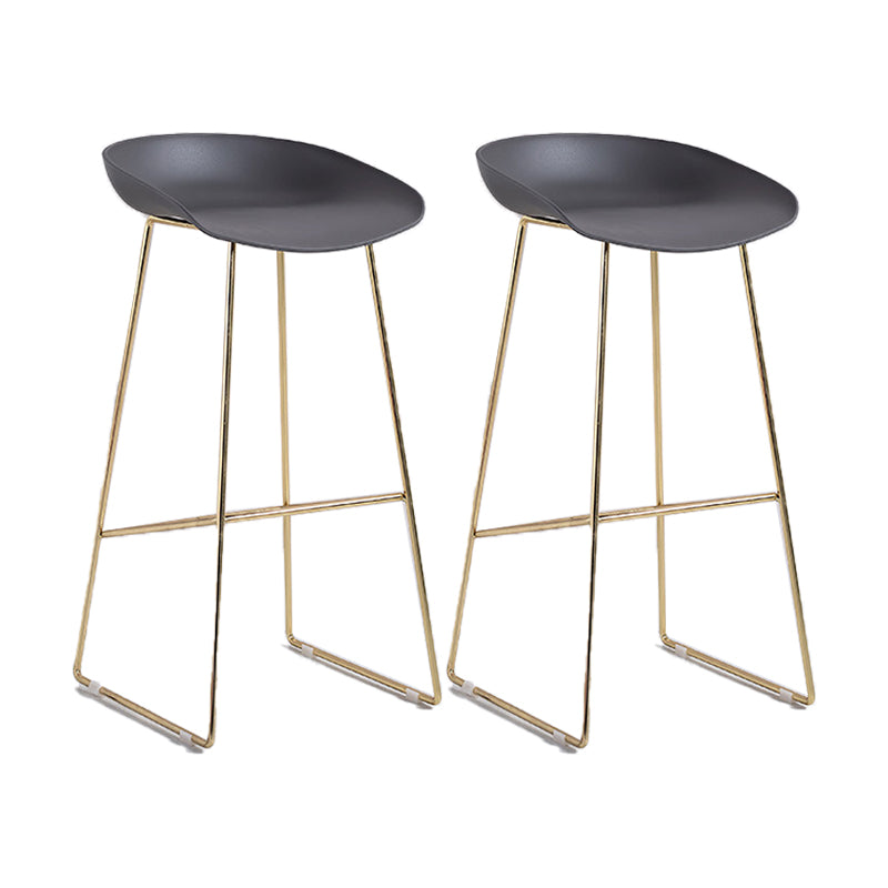 Industrial Bar Stool with Bucket Plastic Stool for Restaurant