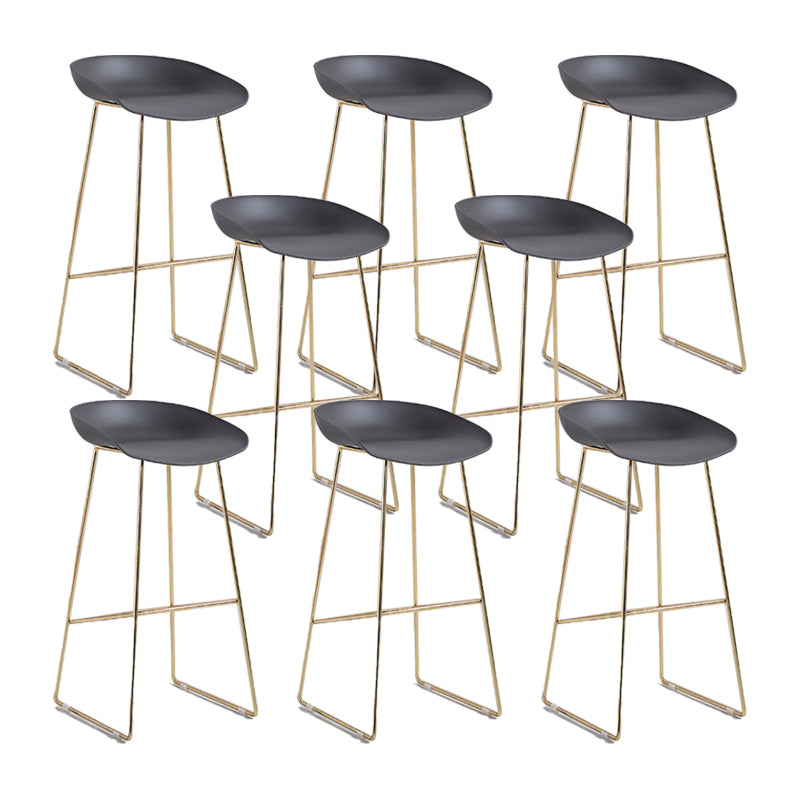 Industrial Bar Stool with Bucket Plastic Stool for Restaurant