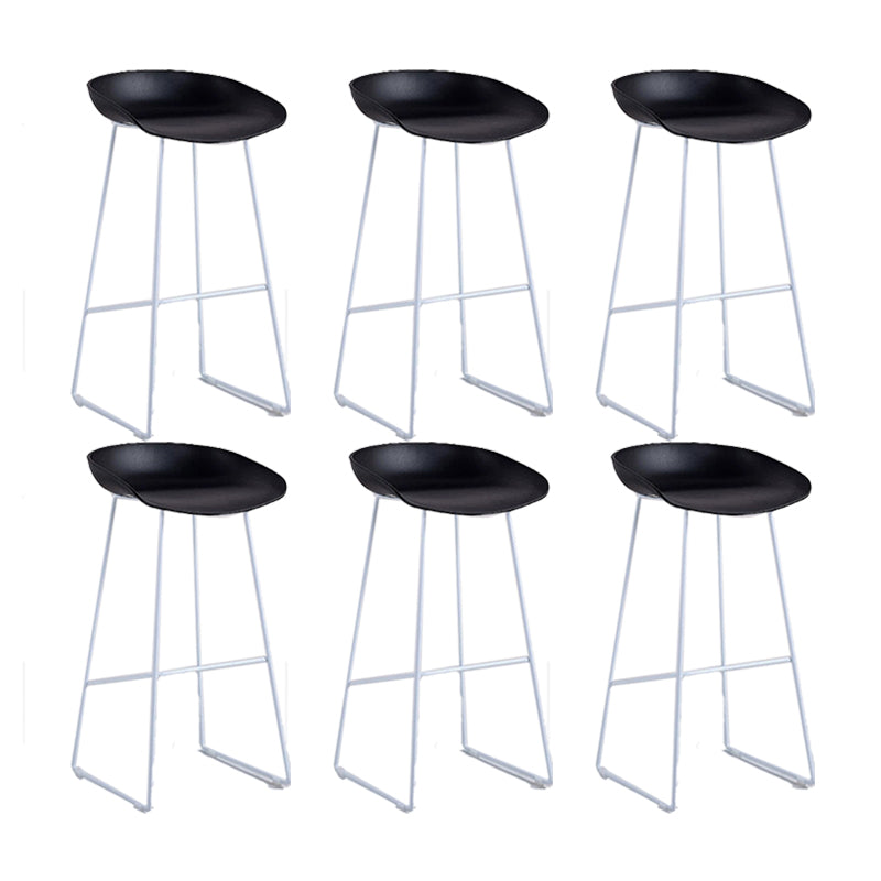 Industrial Bar Stool with Bucket Plastic Stool for Restaurant
