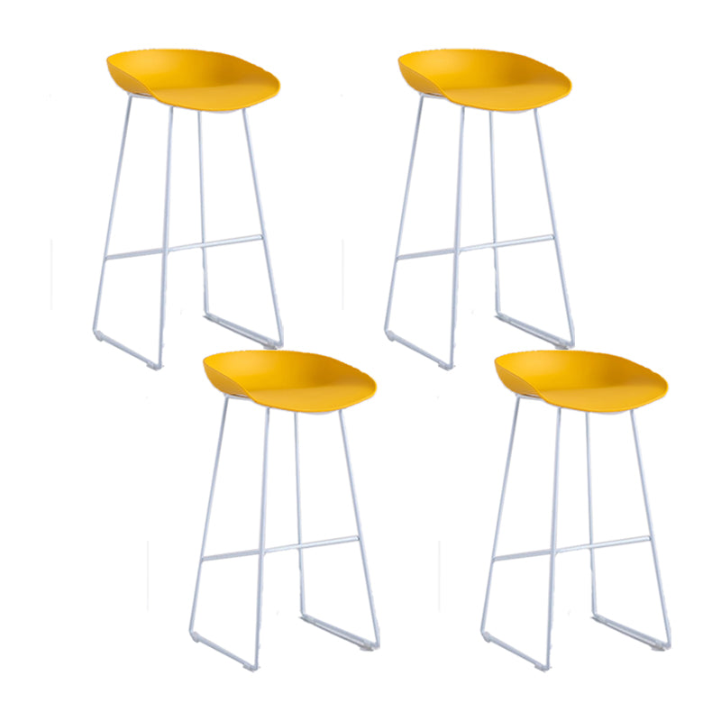 Industrial Bar Stool with Bucket Plastic Stool for Restaurant
