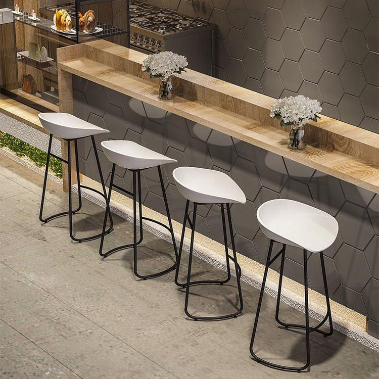 Modern Backrest Armless Counter Stool Iron Cafe Bar Stool with  Acrylic Seat