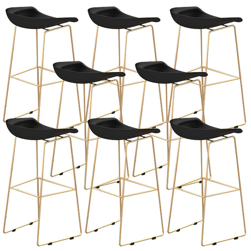 Contemporary Plastic Counter Stools Metal Bar Stool for Home Use