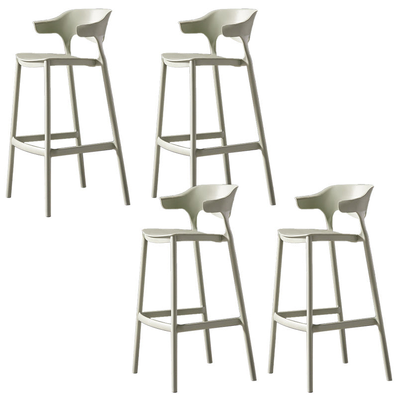 Industrial Low Back Counter Stool Plastic Counter Height Stools for Home Use