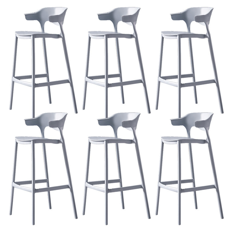 Industrial Low Back Counter Stool Plastic Counter Height Stools for Home Use