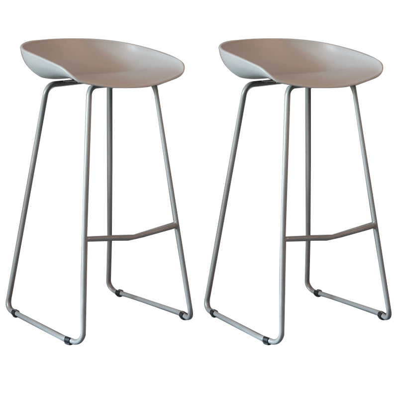Modern Backrest Counter Stool Iron Cashier Bar Stool with Plastic Seat