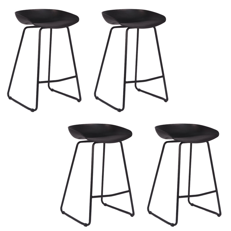 Modern Backrest Counter Stool Iron Cashier Bar Stool with Plastic Seat