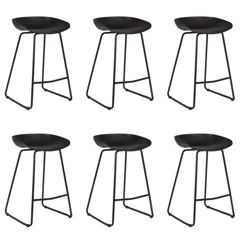 Modern Backrest Counter Stool Iron Cashier Bar Stool with Plastic Seat