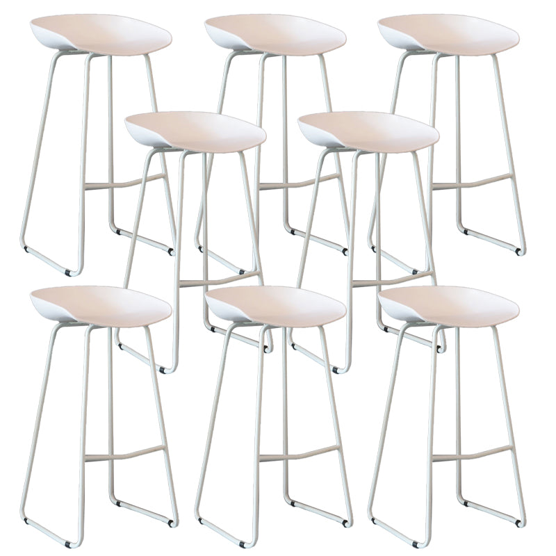 Modern Backrest Counter Stool Iron Cashier Bar Stool with Plastic Seat