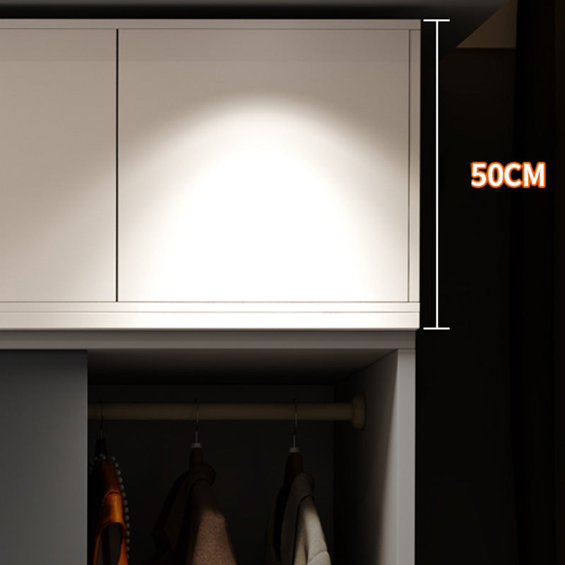 Modern Style Sliding Doors Armoire Wooden Storage Cabinet with Shelves