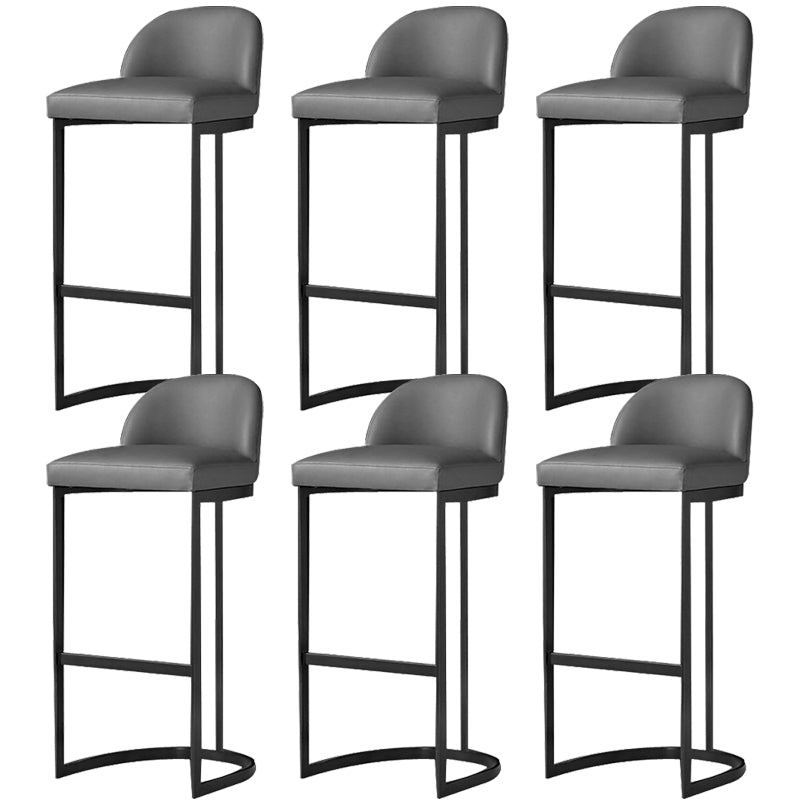 Glam Faux Leather Bar Stool Footrest Counter-height Stool for Dining Room