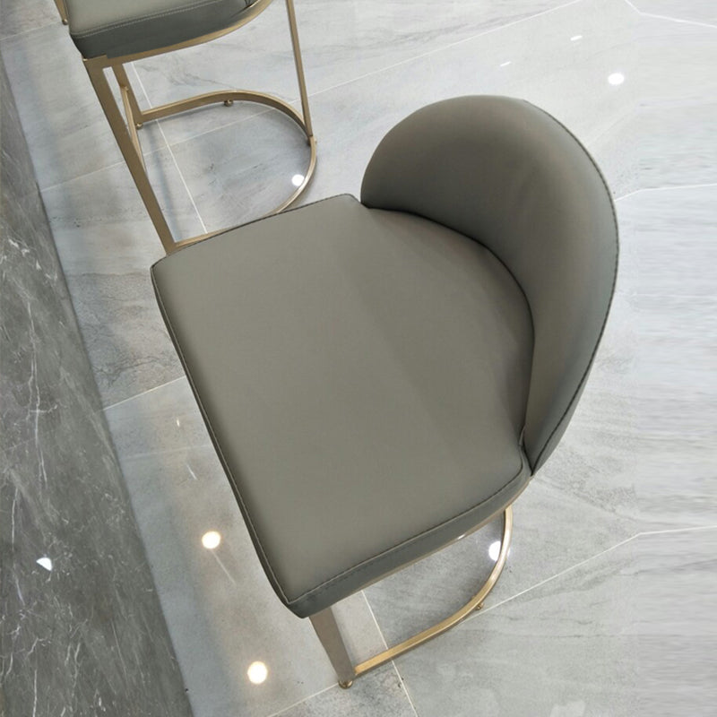 Glam Faux Leather Bar Stool Footrest Counter-height Stool for Dining Room