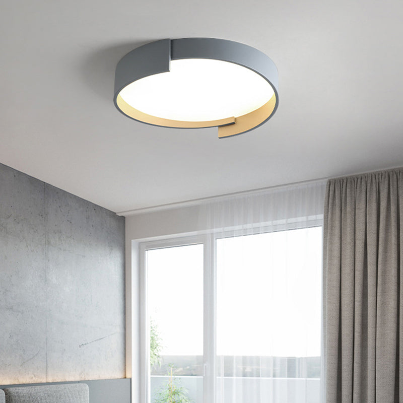 Modern LED Metal Flush Mount Circular Shape Ceiling Light with Acrylic Shade for Bedroom