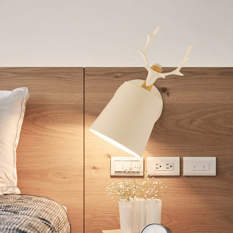 Modern Style Antlers Shape Wall Sconce Metal 1 Light Sconces for Bedroom