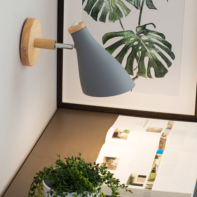 Metal Geometric Shape Wall Sconce Modern Style 1-Light Wall Light Fixture