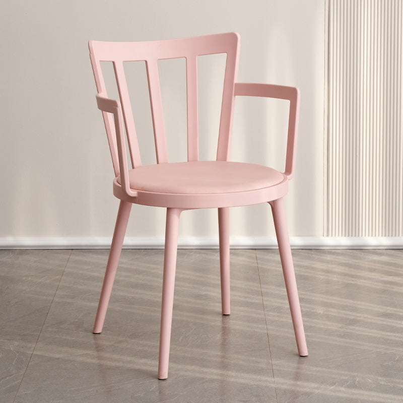 Contemporary Style Arm Chair Plastic Winsor Back Indoor Chair for Dining Room