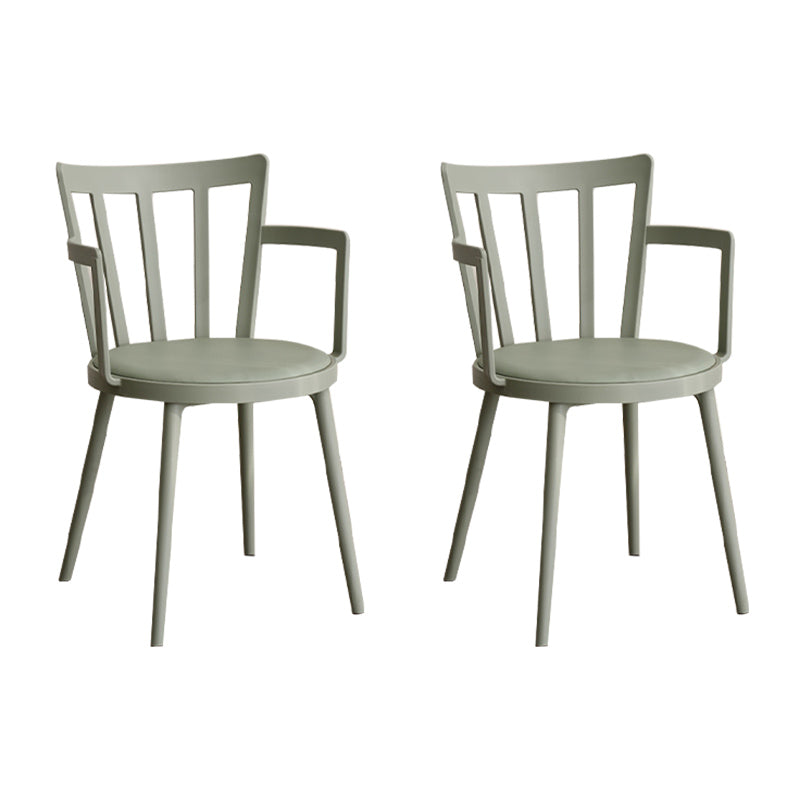 Contemporary Style Arm Chair Plastic Winsor Back Indoor Chair for Dining Room