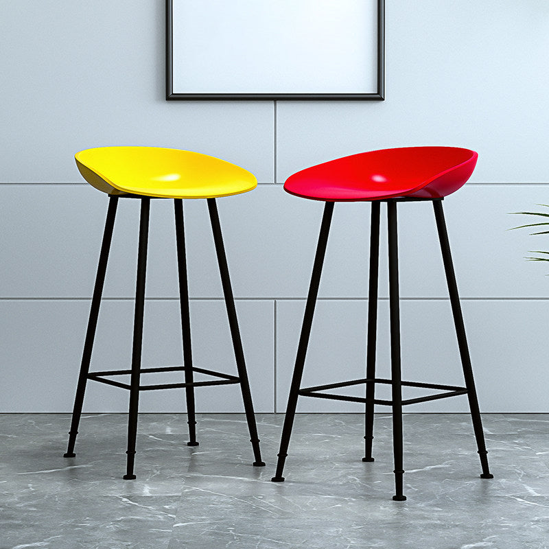 Industrial Counter Stool with Bucket Plastic Bar Stools for Restaurant