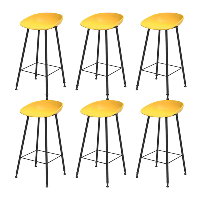 Industrial Counter Stool with Bucket Plastic Bar Stools for Restaurant