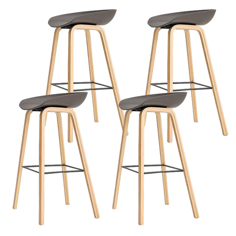Nordic Plastic Bar-stool Bucket Seat Counter Bar Stool with Wood Legs