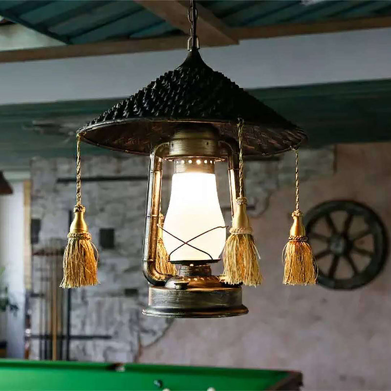 Lámpara colgante de linterna de vidrio esmerilado estilo 1 cabeza de techo negro con diseño de sombrero para balcón