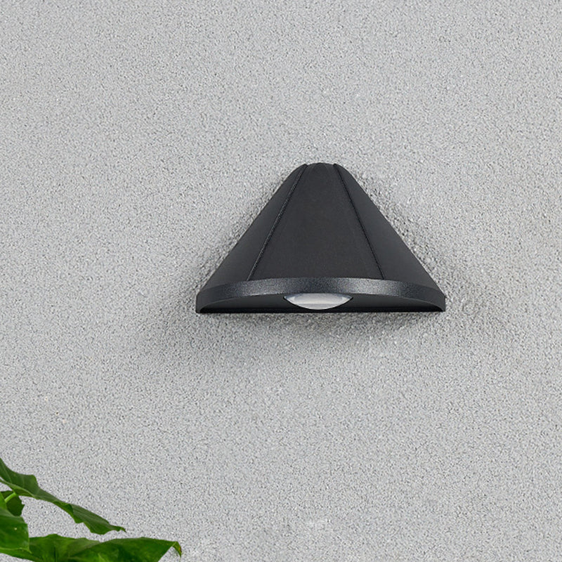 Single Modernism Black/White Wall Mounted Sconce Statement LED Wall Light