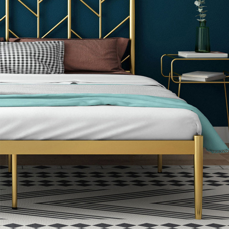 Metal Headboard Standard Bed Rectangular Bed with Custom Legs