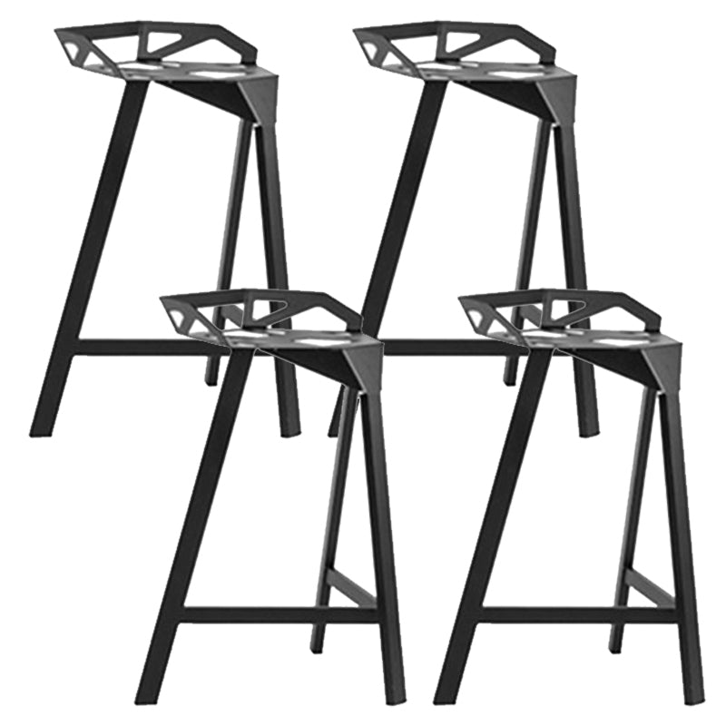 Industrial Low Back Counter Stools Metal Counter Height Stools for Home Use