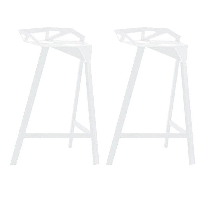 Industrial Low Back Counter Stools Metal Counter Height Stools for Home Use
