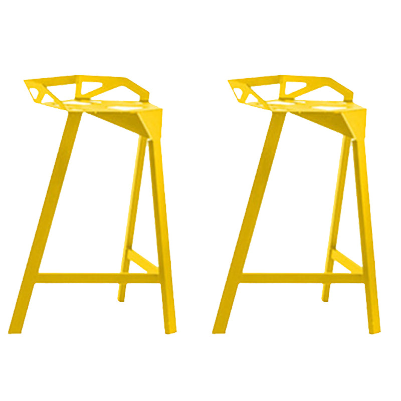 Industrial Low Back Counter Stools Metal Counter Height Stools for Home Use