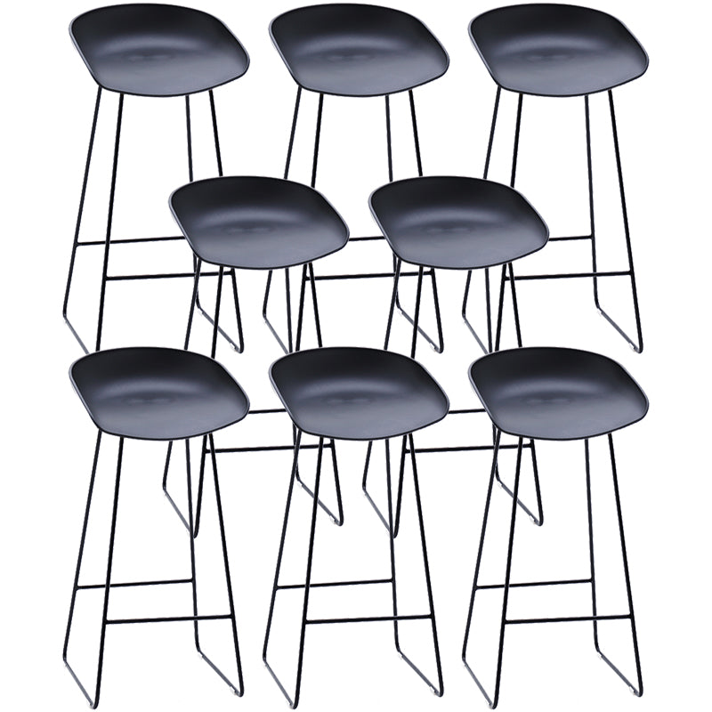 Contemporary Plastic Armless Bar Stool Low Back Bar Height Stool with Metal Frame