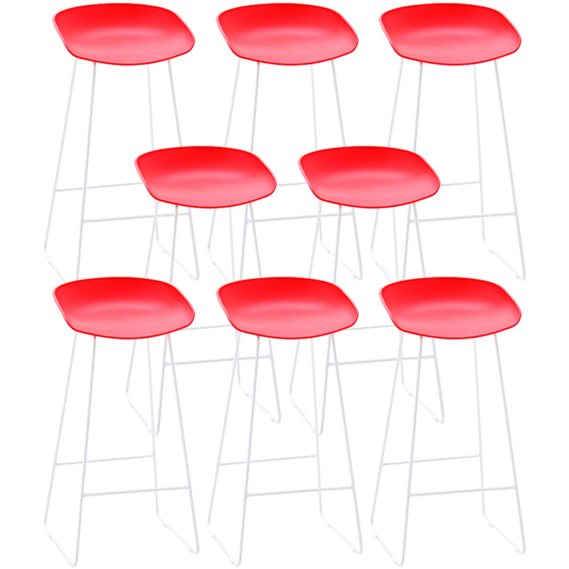 Contemporary Plastic Armless Bar Stool Low Back Bar Height Stool with Metal Frame