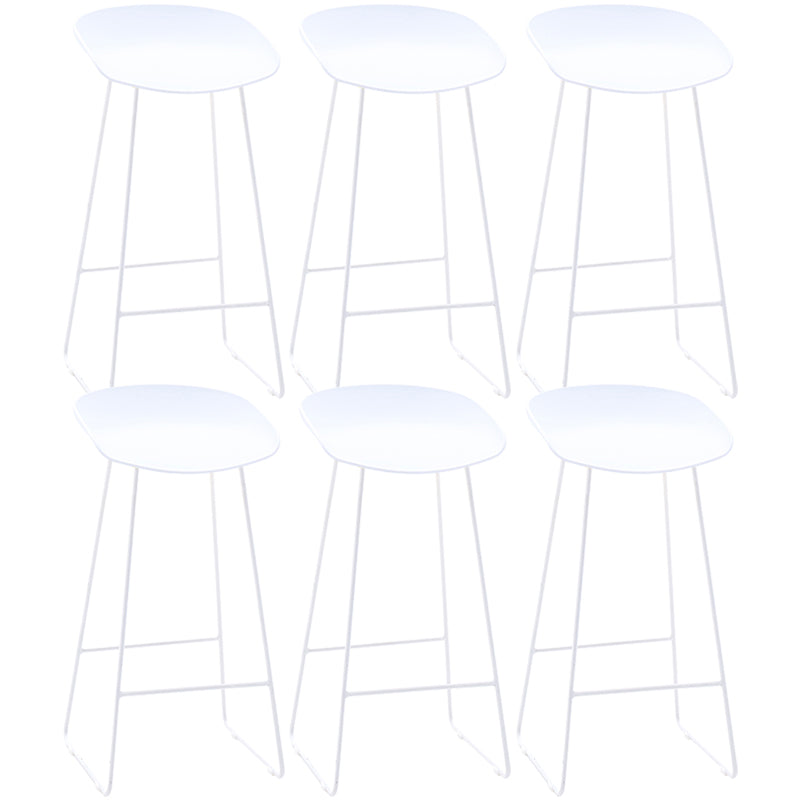 Contemporary Plastic Armless Bar Stool Low Back Bar Height Stool with Metal Frame