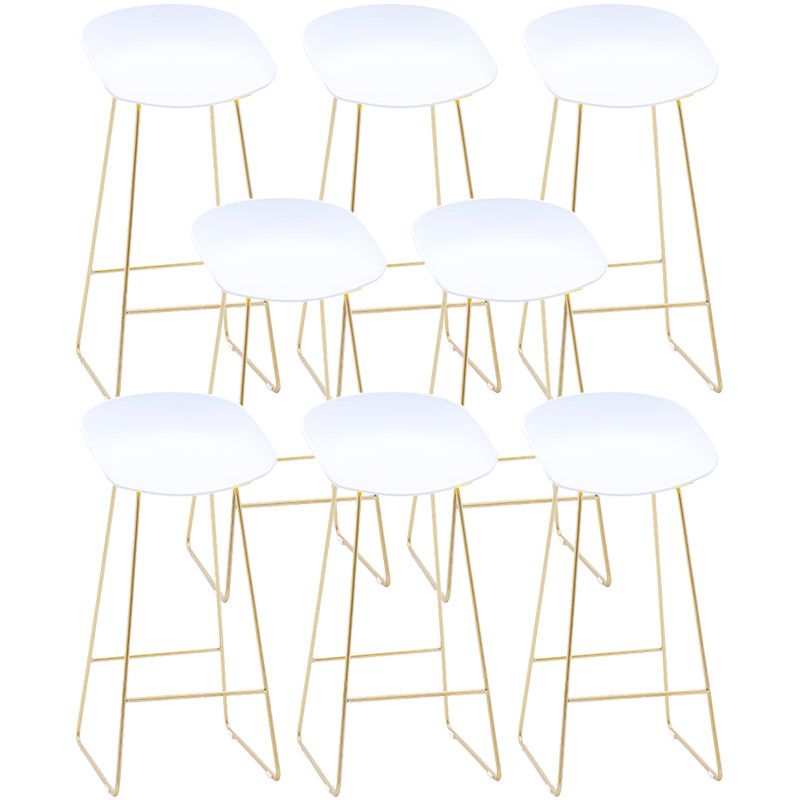 Contemporary Plastic Armless Bar Stool Low Back Bar Height Stool with Metal Frame