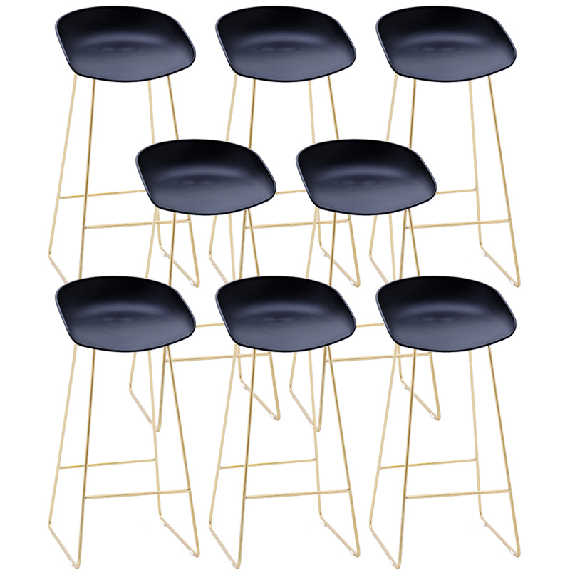 Contemporary Plastic Armless Bar Stool Low Back Bar Height Stool with Metal Frame