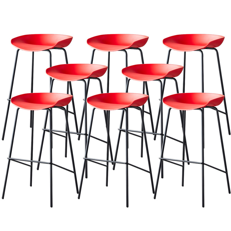 Contemporary Low Back Armless Bar Stool Plastic Bar Stool with Metal Legs